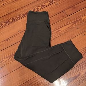 Lululemon Align Joggers Capri with Pockets